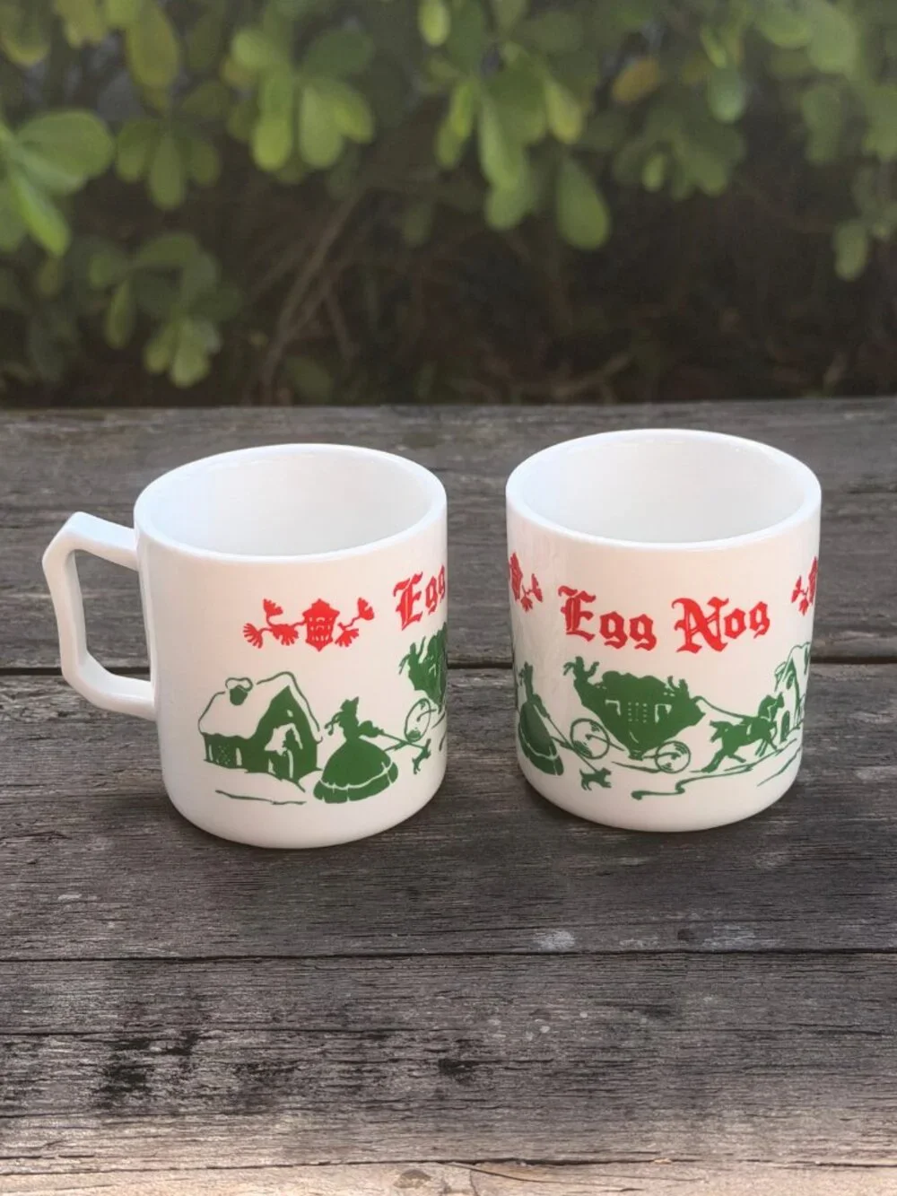 MIRACLE Set of 2 Retro Eggnog Holiday Mugs Ceramic 6oz Winter Scene Christmas